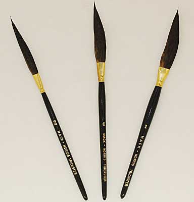 Mack-Norris Trickster Long Handle Sword Striping Brush