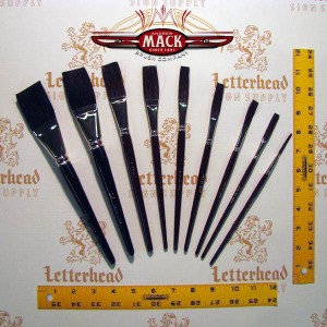 Series 1962 Flats Lettering Mack Brushes