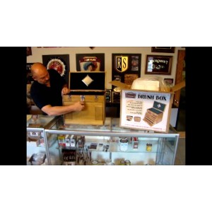 Sign Kit Brush Box Sign Kit Brush Box